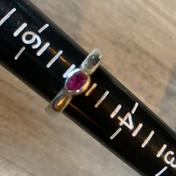 Handmade Ruby 925 Sterling Silver Ring - Picture 7 of 8